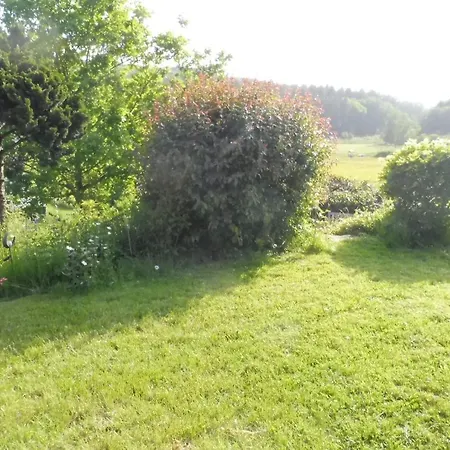 Bed & Breakfast La Lustinoise *