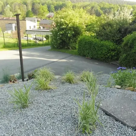 Bed & Breakfast La Lustinoise