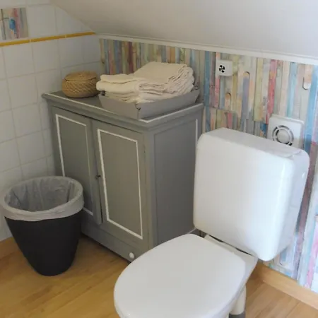 Bed & Breakfast La Lustinoise